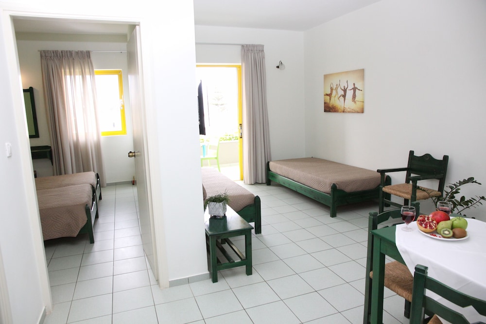 Apollon Hotel Apartments — Hotel rooms in Rethymnon