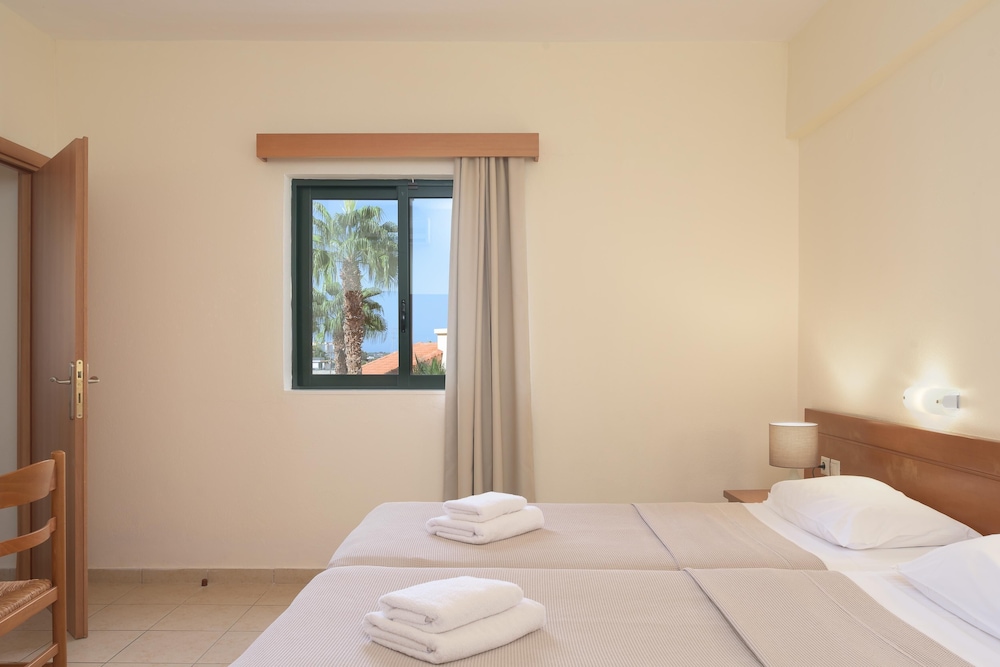 Asterias Village Resort — Hotel rooms in Hersonissos