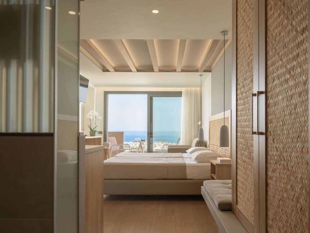 Asterias Village Resort — Hotel rooms in Hersonissos