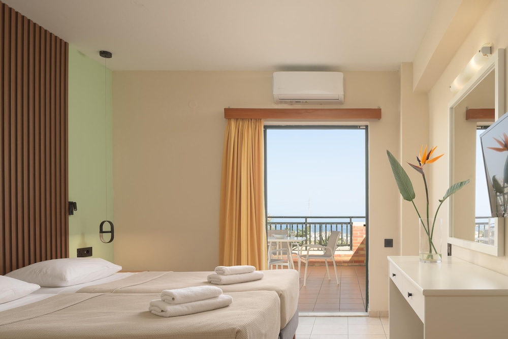 Asterias Village Resort — Hotel rooms in Hersonissos