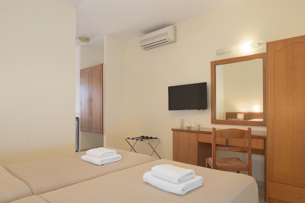 Asterias Village Resort — Hotel rooms in Hersonissos