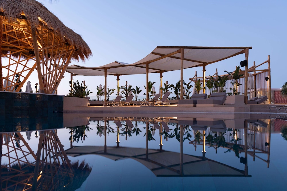 Asterias Village Resort — Swimming pool in Hersonissos