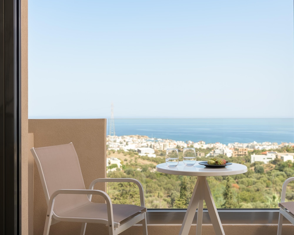 Asterias Village Resort — Hotel rooms in Hersonissos