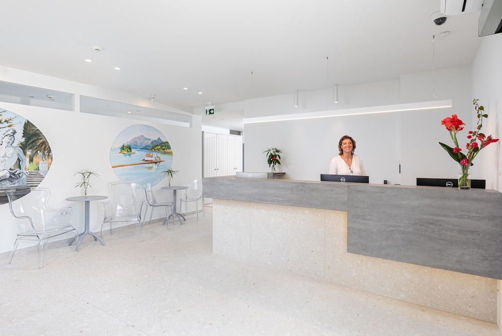 Bella Vista Beach Hotel and Studios — Hotel building in Benitses, Ionian Islands