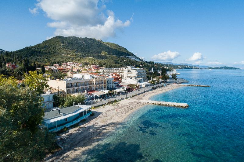 Bella Vista Beach Hotel and Studios — Main photo in Benitses, Ionian Islands