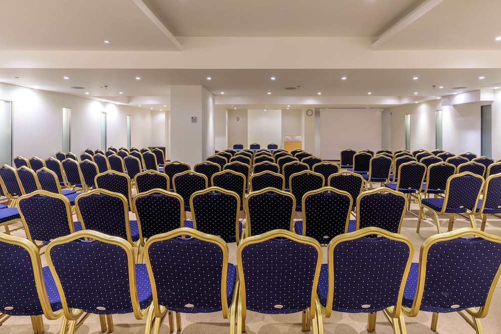 Best Western Plus Hotel Plaza — Hotel building in Rhodes Town, South Aegean