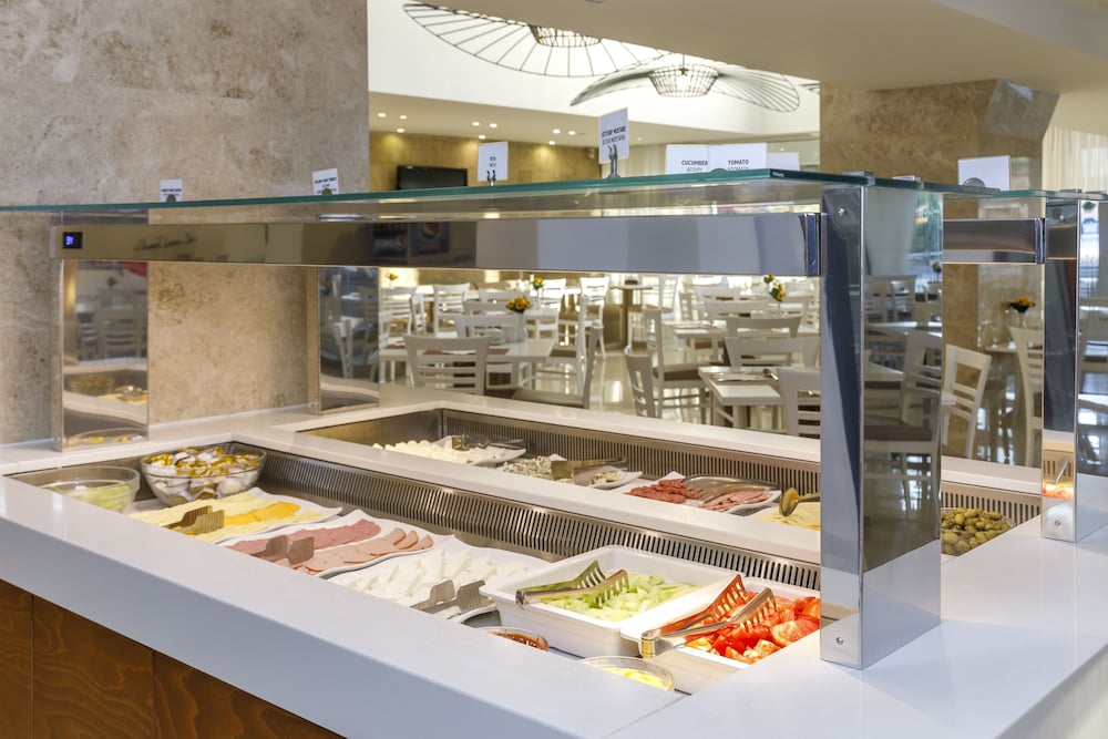 Best Western Plus Hotel Plaza — Restaurant & bars in Rhodes Town, South Aegean