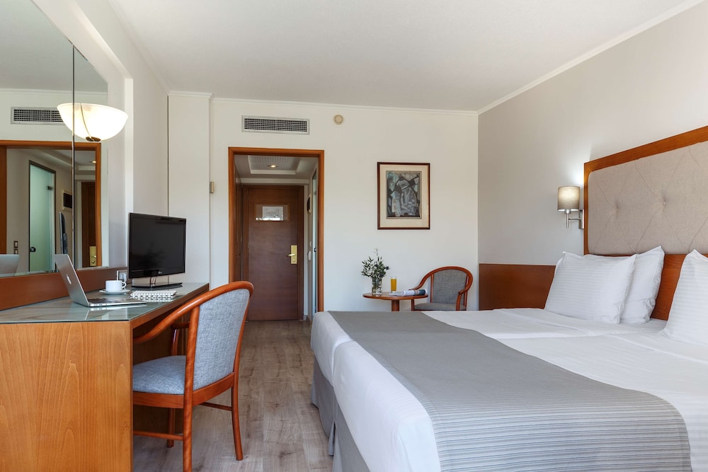 Best Western Plus Hotel Plaza — Hotel rooms in Rhodes Town, South Aegean
