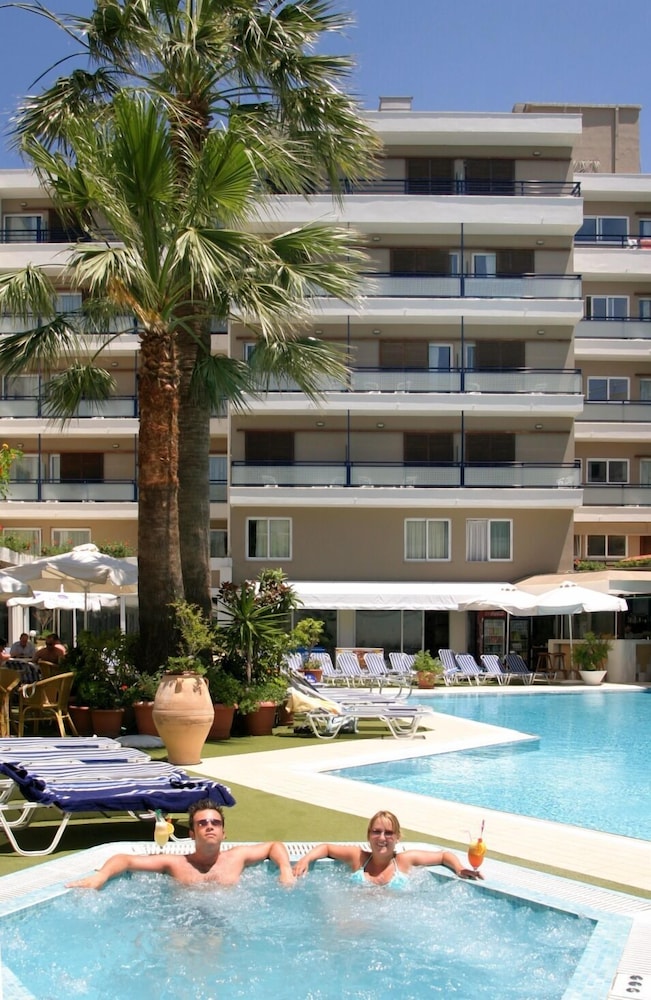 Best Western Plus Hotel Plaza - zdjęcie 2