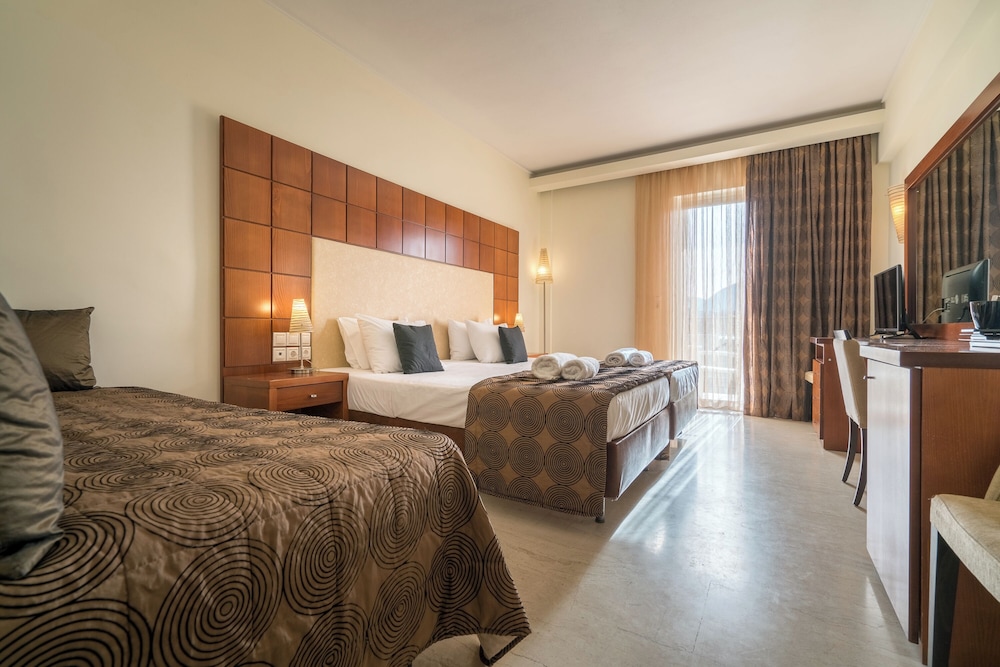 Zante Park Resort & Spa, BW Premier Collection — Hotel rooms in Laganas, Ionian Islands