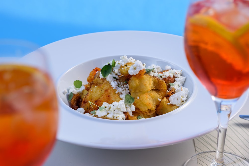 Carpe Diem Santorini — Restaurant & bars in Pyrgos Kallistis, South Aegean