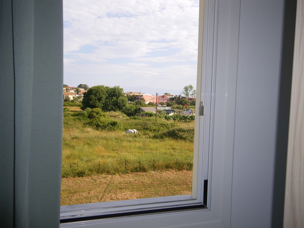 Christakis Hotel — Hotel rooms in Sidari, Ionian Islands