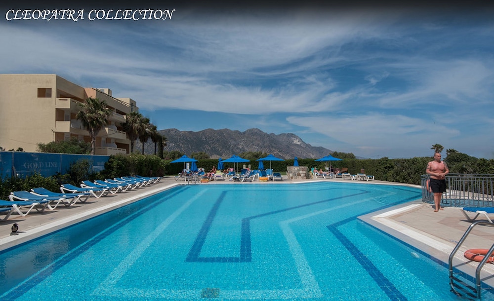Cleopatra Superior — Swimming pool in Kardamena, South Aegean