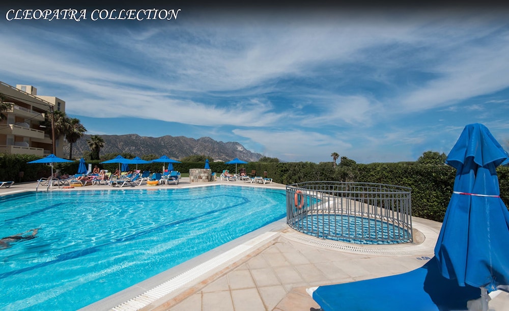 Cleopatra Superior — Swimming pool in Kardamena, South Aegean