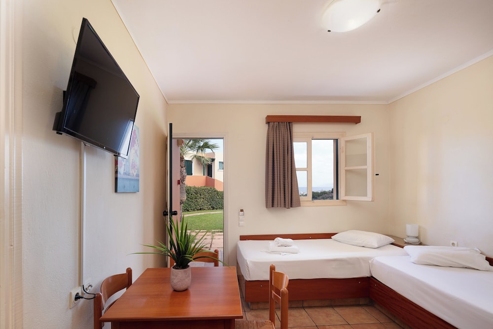 Dia Apartments — Hotel rooms in Hersonissos