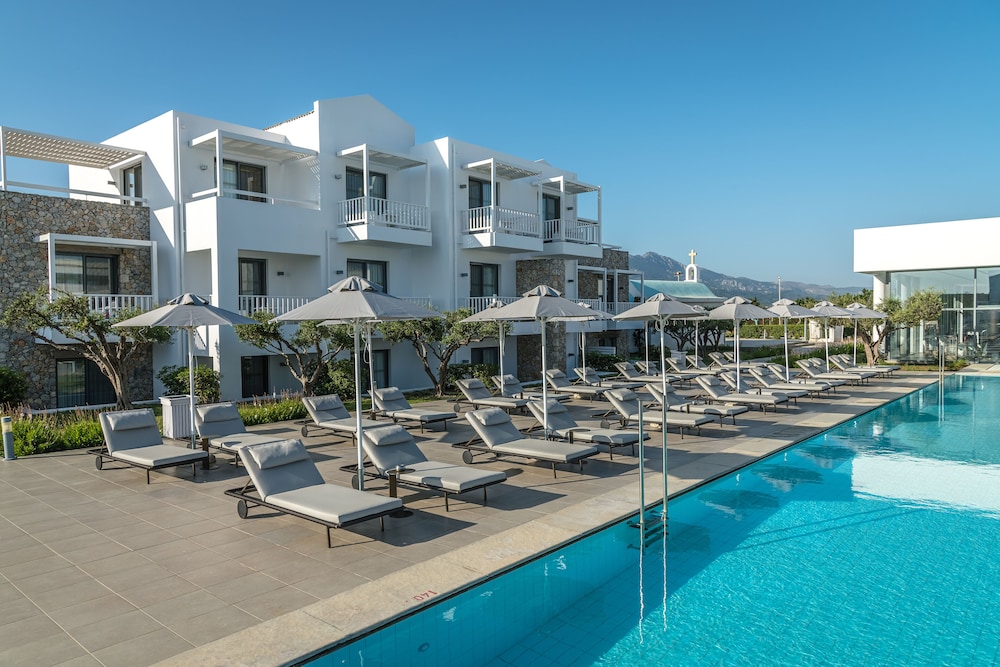 Diamond Deluxe Hotel Wellness & Spa - Adults only — Swimming pool in Kos Town, South Aegean
