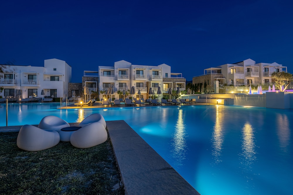 Diamond Deluxe Hotel Wellness & Spa - Adults only — Swimming pool in Kos Town, South Aegean
