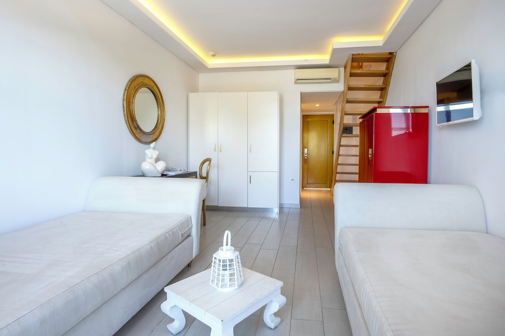 Diamond Deluxe Hotel Wellness & Spa - Adults only — Hotel rooms in Kos Town, South Aegean