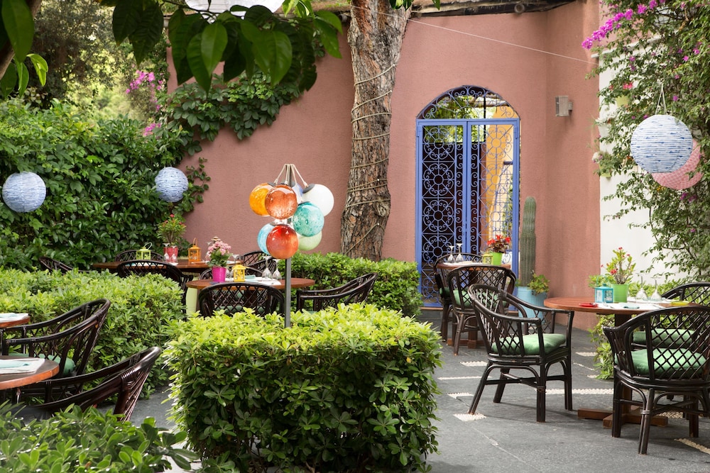Dionysos Hotel — Restaurant & bars in Rhodes Town, South Aegean