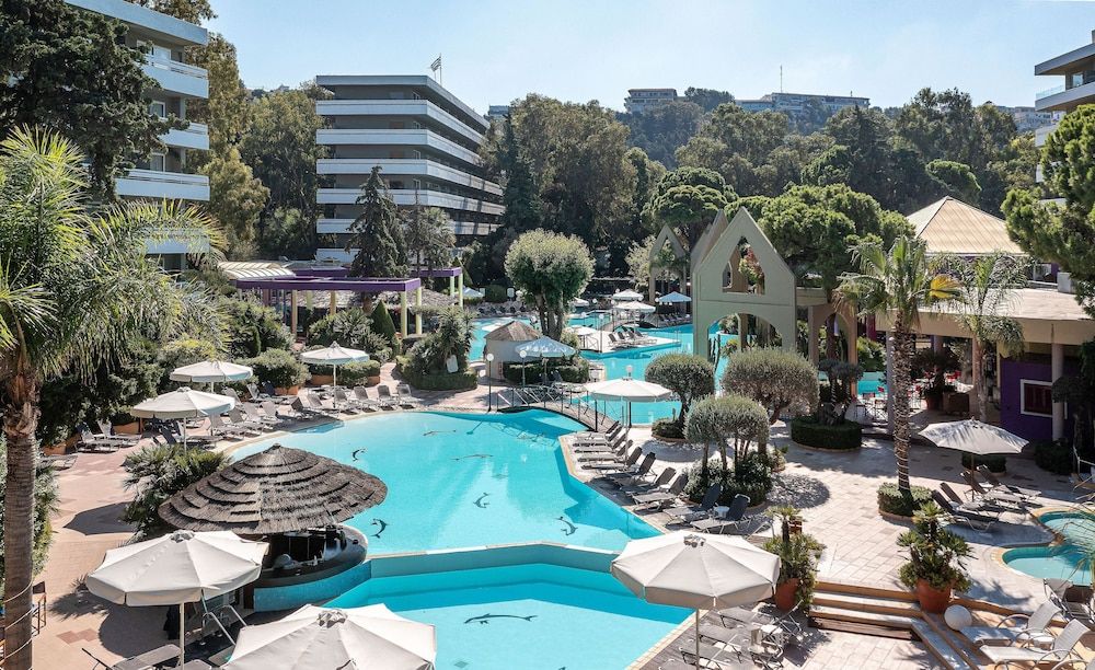 Dionysos Hotel