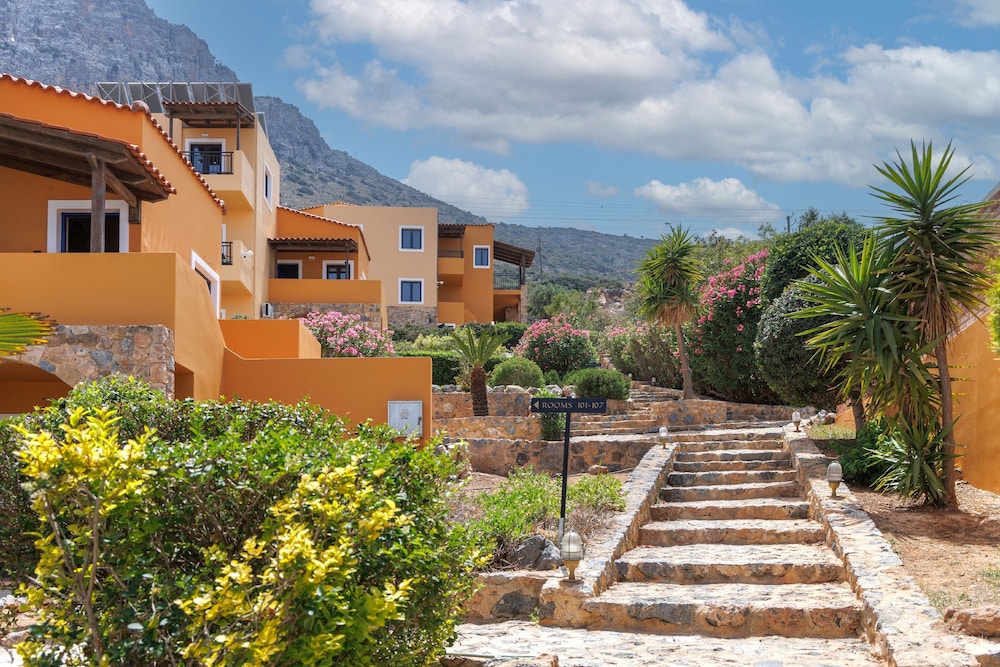 Driades Apartments by Estia — Hotel building in Hersonissos