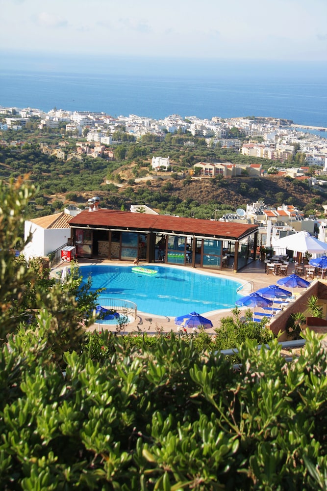 Driades Apartments by Estia — Swimming pool in Hersonissos