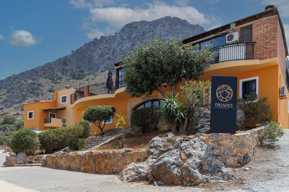 Driades Apartments by Estia — Hotel building in Hersonissos