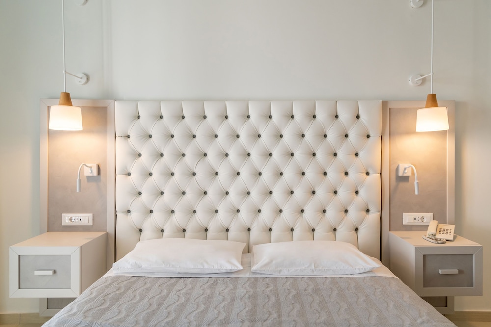 El Greco Resort — Hotel rooms in Karterados, South Aegean