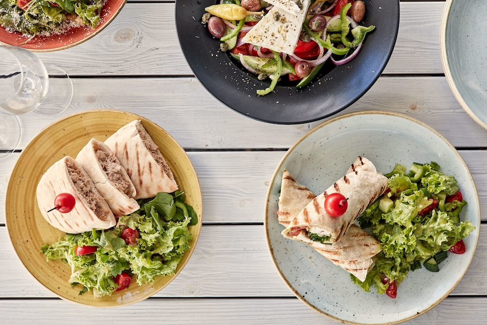 El Greco Resort — Restaurant & bars in Karterados, South Aegean