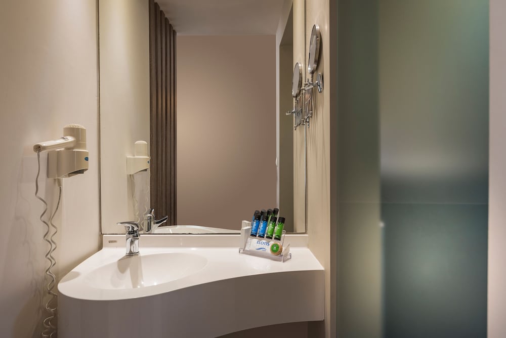 Elotis Suites — Hotel rooms in Chania