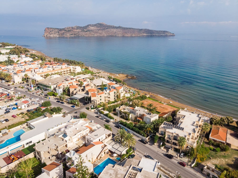 Elotis Suites — Main photo in Chania