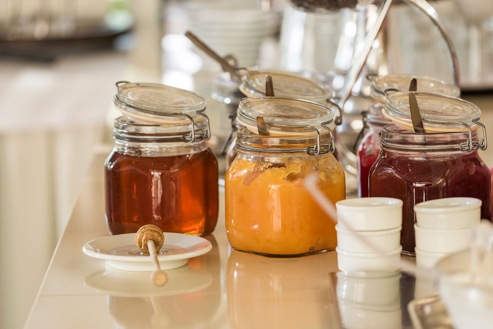Elotis Suites — Restaurant & bars in Chania