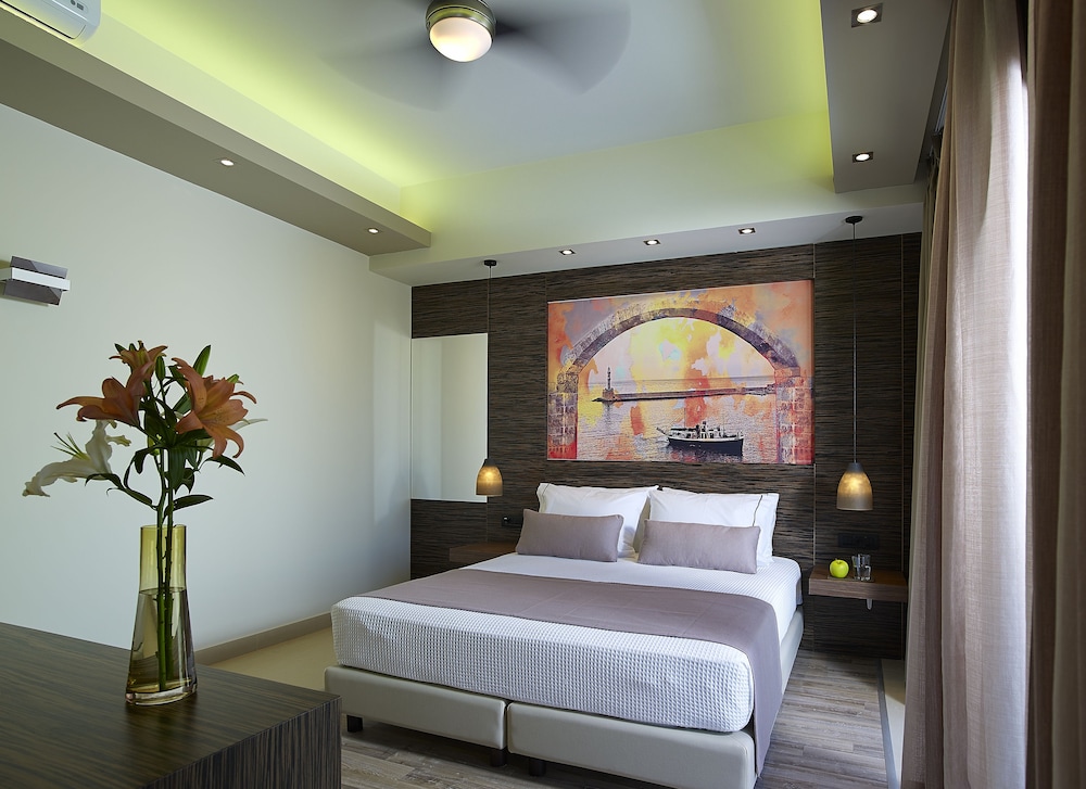 Elotis Suites — Hotel rooms in Chania