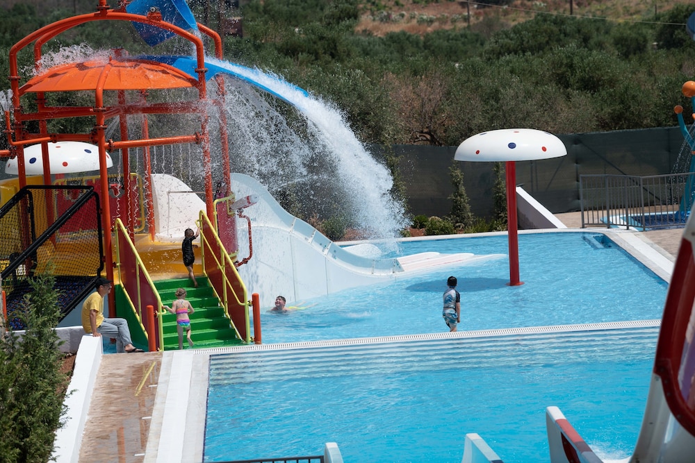 Elounda Breeze Resort - All Inclusive — Attractions for children in Elounda