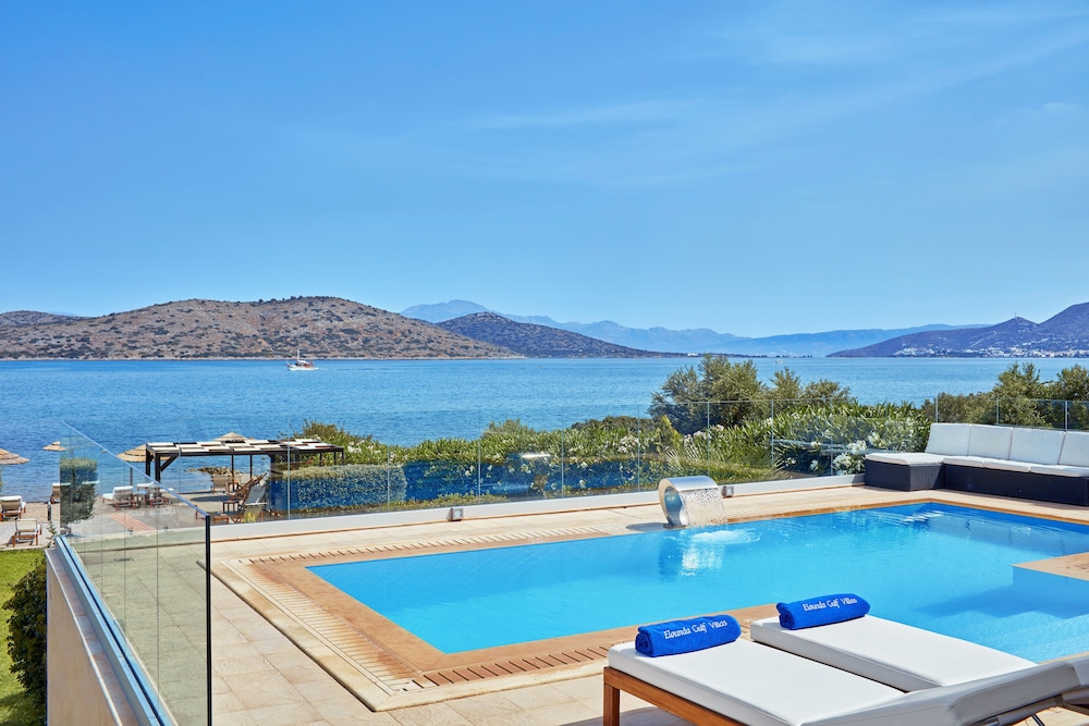 Elounda Gulf Villas by Sandglass — Swimming pool in Elounda