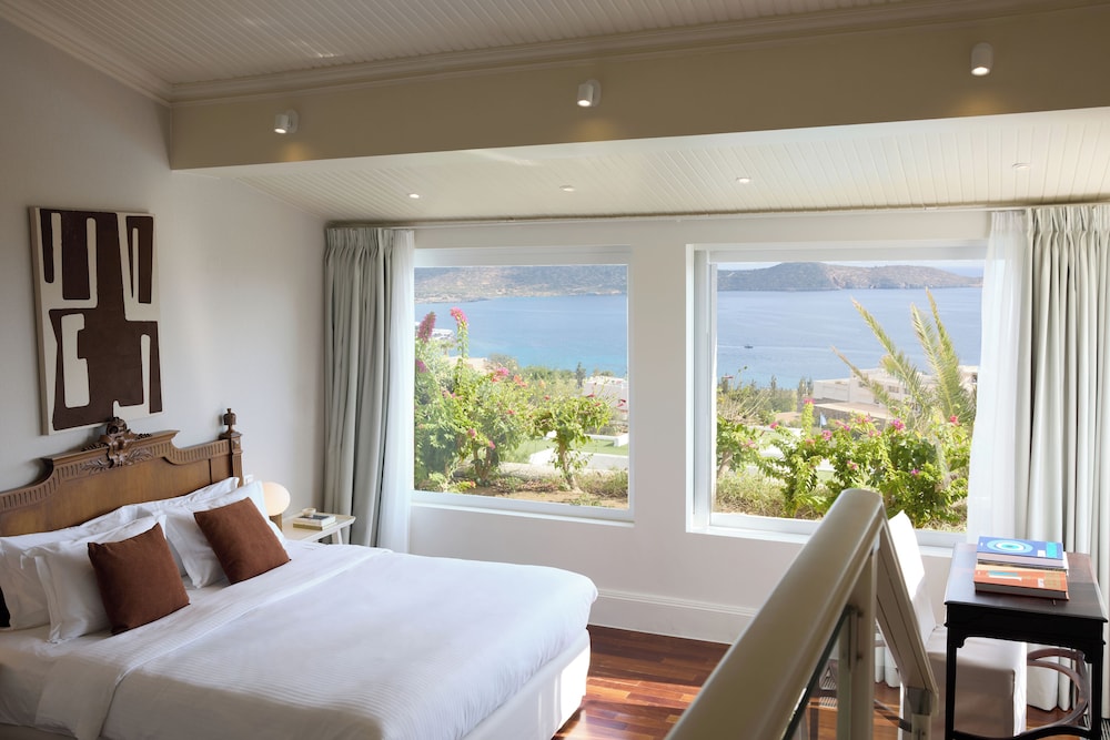 Elounda Gulf Villas by Sandglass — Hotel rooms in Elounda