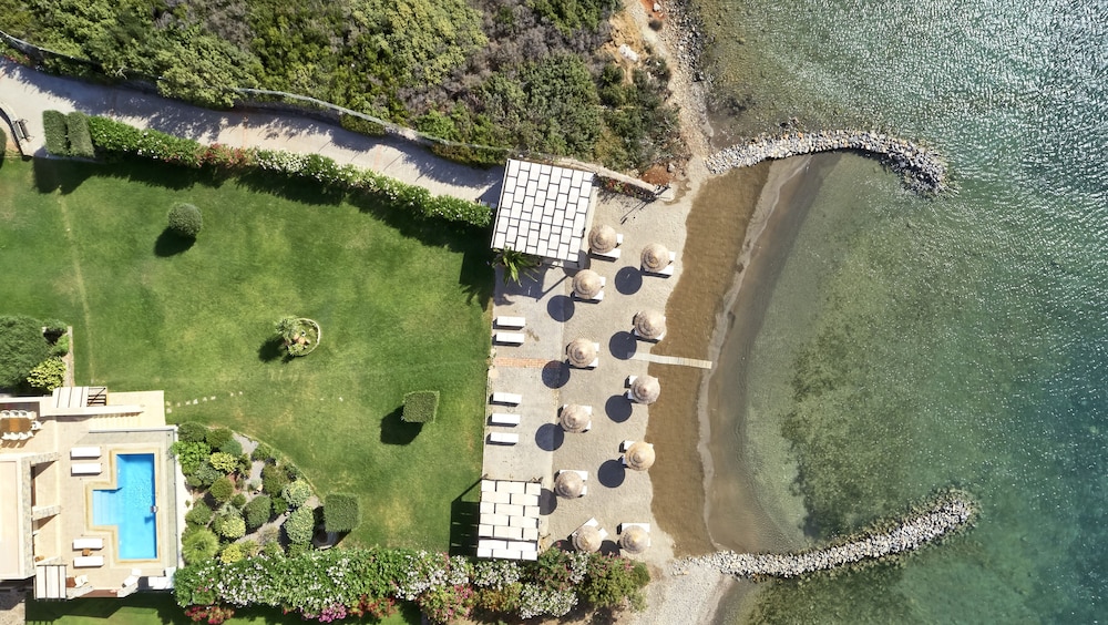 Elounda Gulf Villas by Sandglass — Hotel building in Elounda