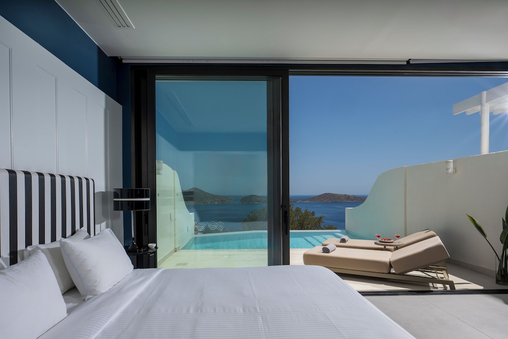 Elounda Gulf Villas by Sandglass — Hotel rooms in Elounda