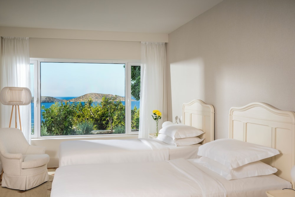 Elounda Gulf Villas by Sandglass — Hotel rooms in Elounda