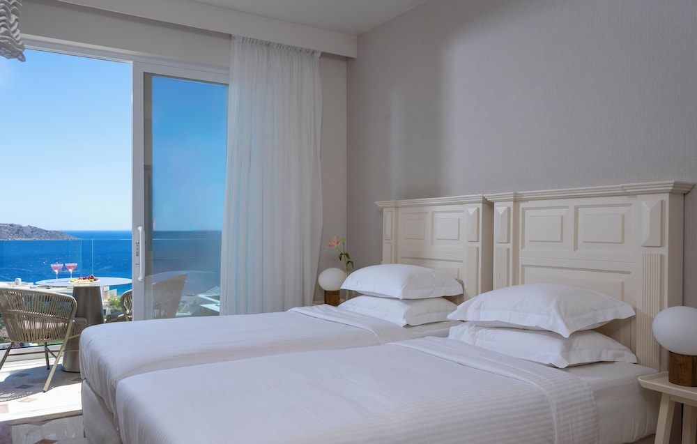 Elounda Gulf Villas by Sandglass — Hotel rooms in Elounda