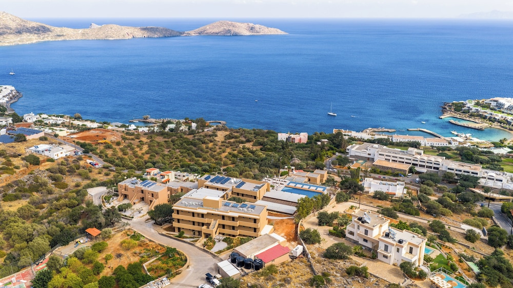 INNSiDE by Meliá Crete Elounda — Hotel building in Elounda