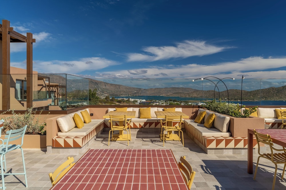 INNSiDE by Meliá Crete Elounda — Restaurant & bars in Elounda