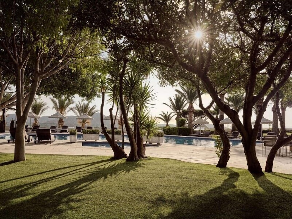 Elounda Palm Hotel — Beach in Elounda