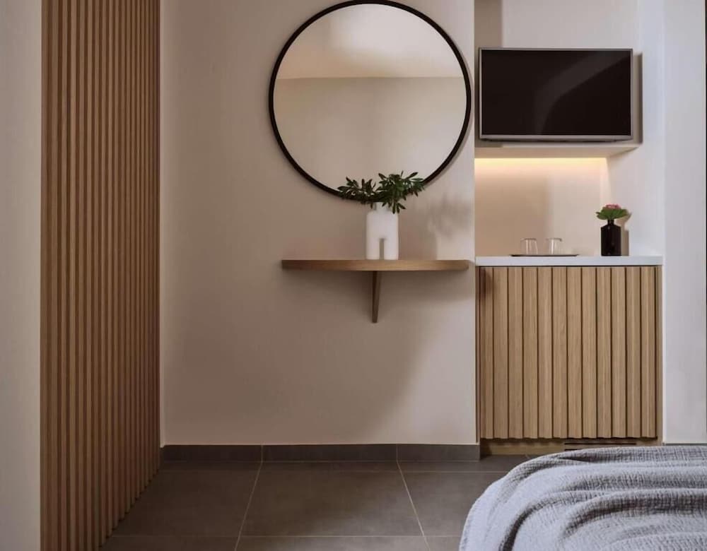 Elounda Palm Hotel — Hotel rooms in Elounda