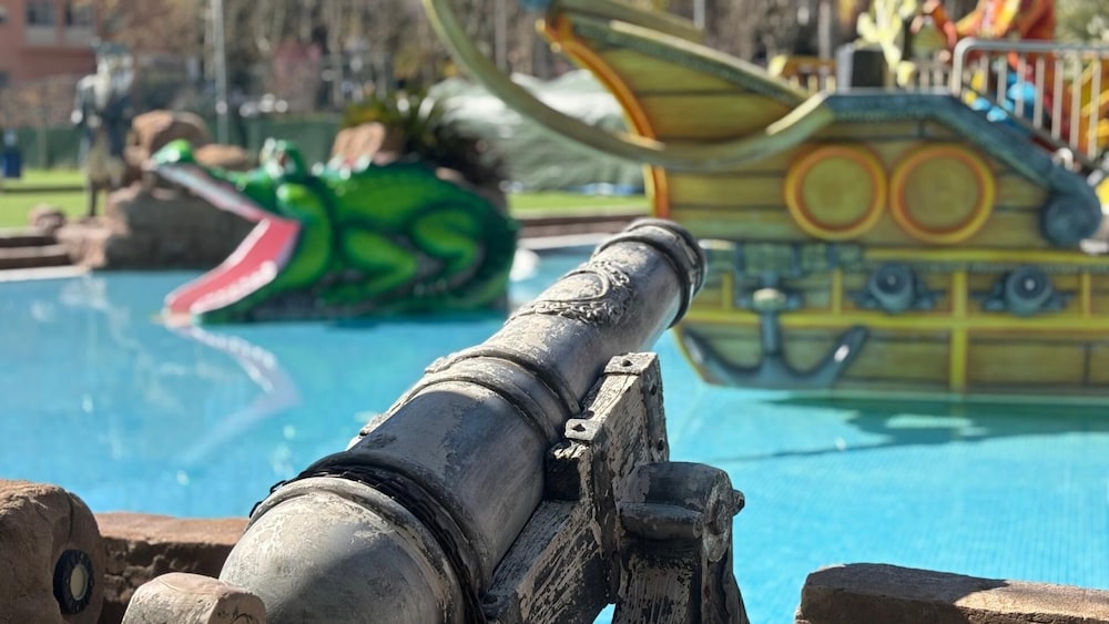 Evenia Olympic Palace — Attractions for children in Lloret de Mar, Catalonia