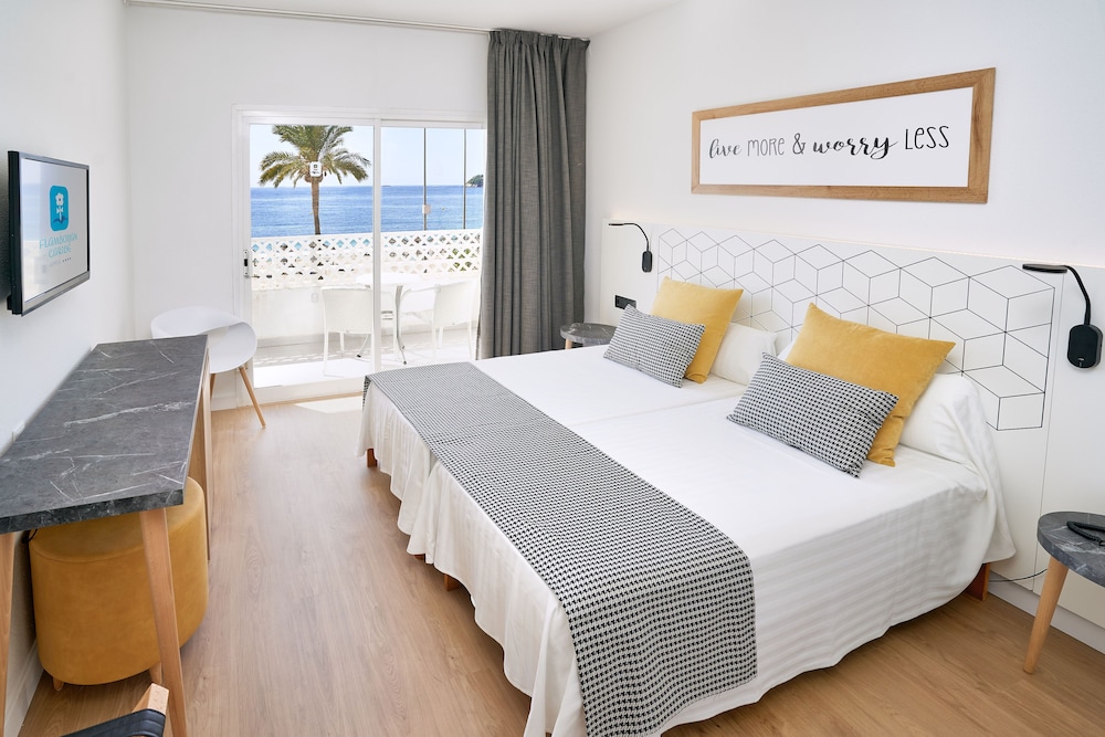 Flamboyan Caribe Hotel & Spa — Hotel rooms in Magaluf, Balearic Islands