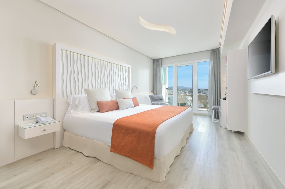 Amàre Beach Hotel Marbella - Adults Recommended — Hotel rooms in Marbella, Andalusia