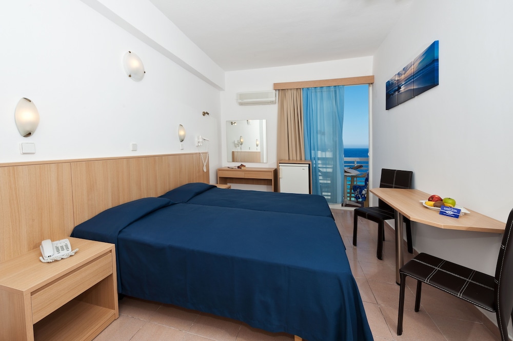 Europa Hotel — Hotel rooms in Rhodes Town, South Aegean
