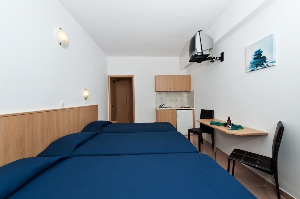 Europa Hotel — Hotel rooms in Rhodes Town, South Aegean