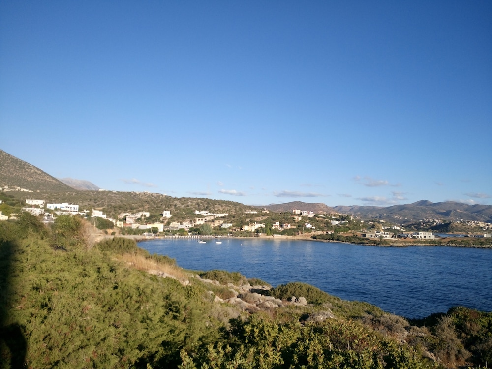 Faedra Beach Hotel — Attractions in the area in Ammoudara (Agios Nikolaos)
